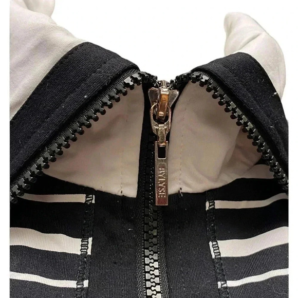 Bylyse Floral Black White Rhinestone Zip Up Jacket Size Medium - Picture 4 of 8